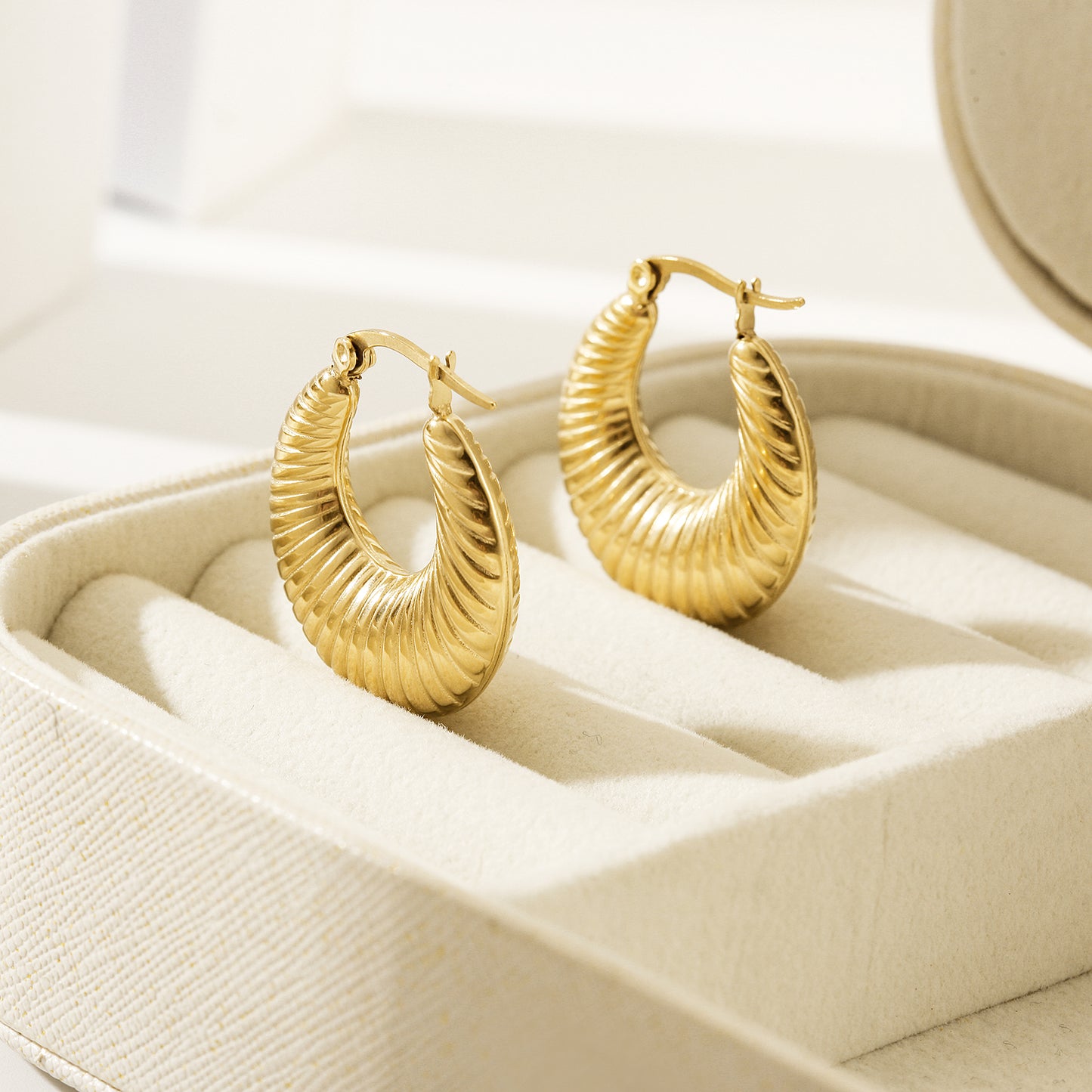 Cable C-shaped earrings-SCE453STGC