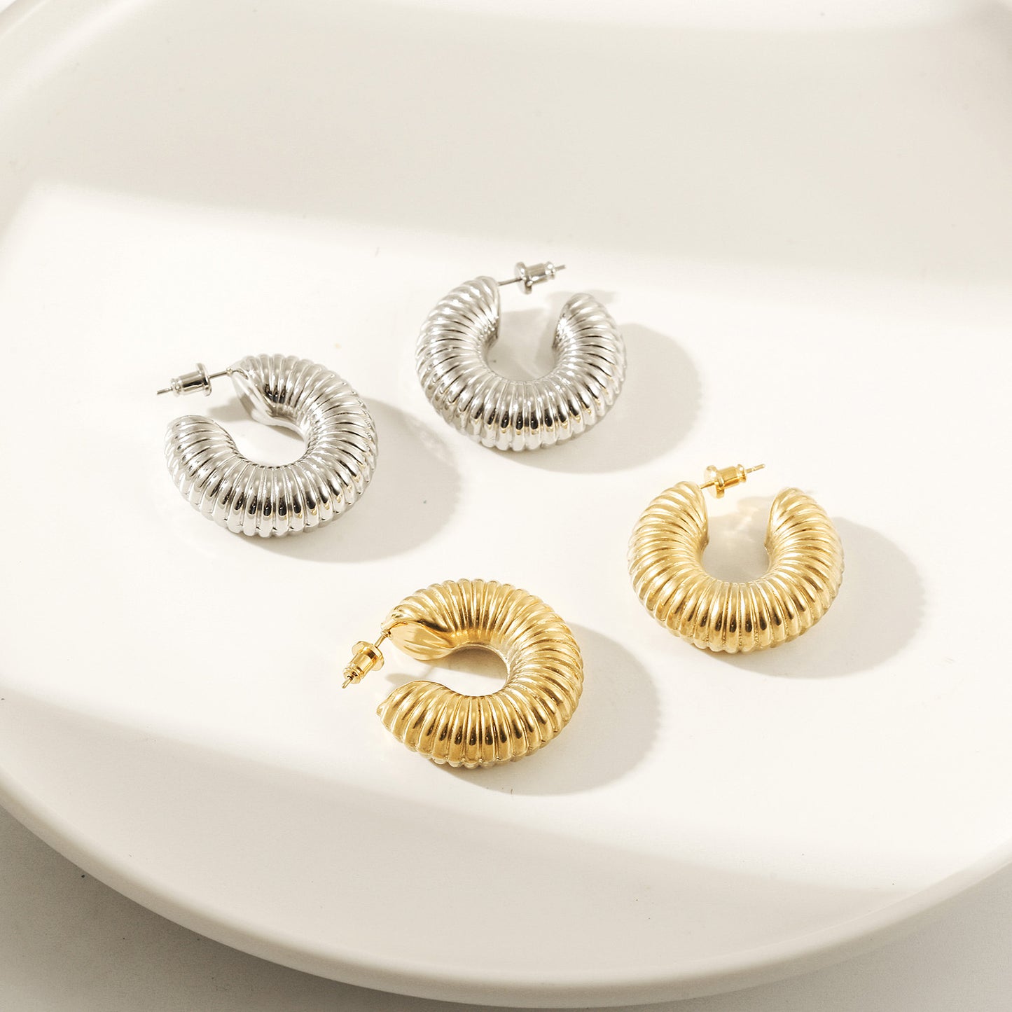 Cable exaggerated C-shaped earrings-SCE460STWG