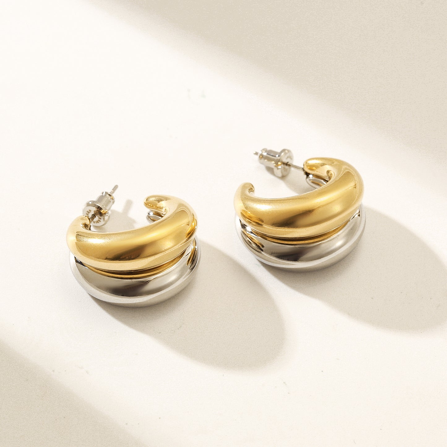 Mid color C-shaped earrings-SCE461STMC