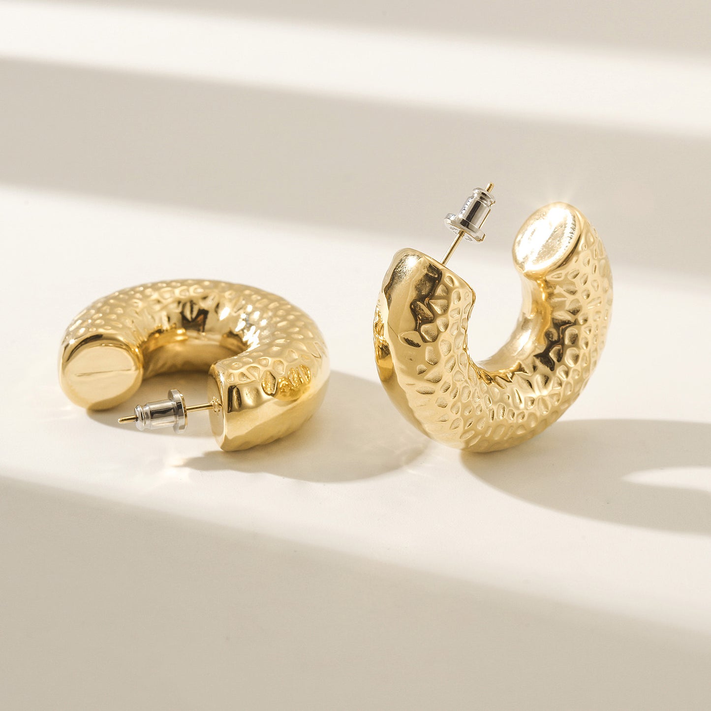 Big C creative pounding earrings-SCE466STMC