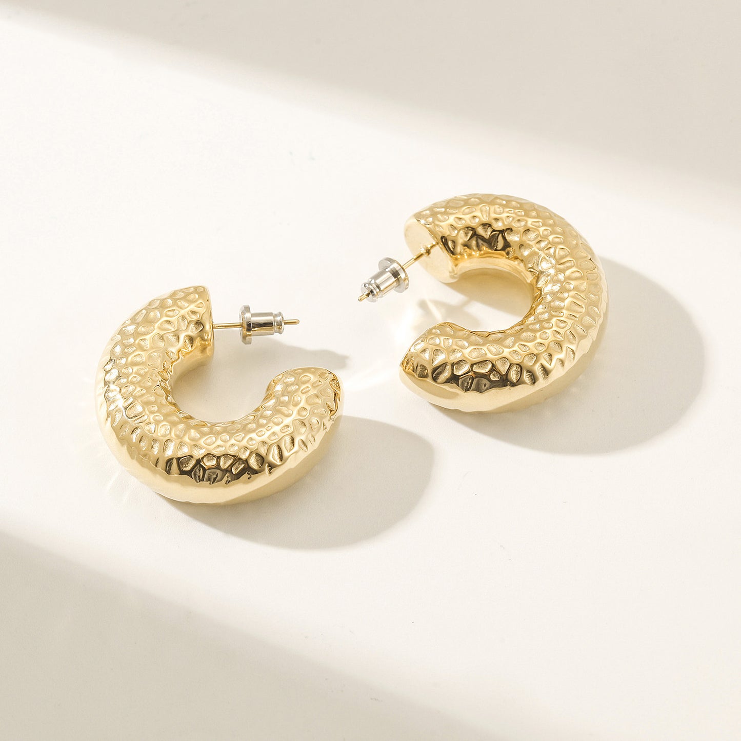 Big C creative pounding earrings-SCE466STMC