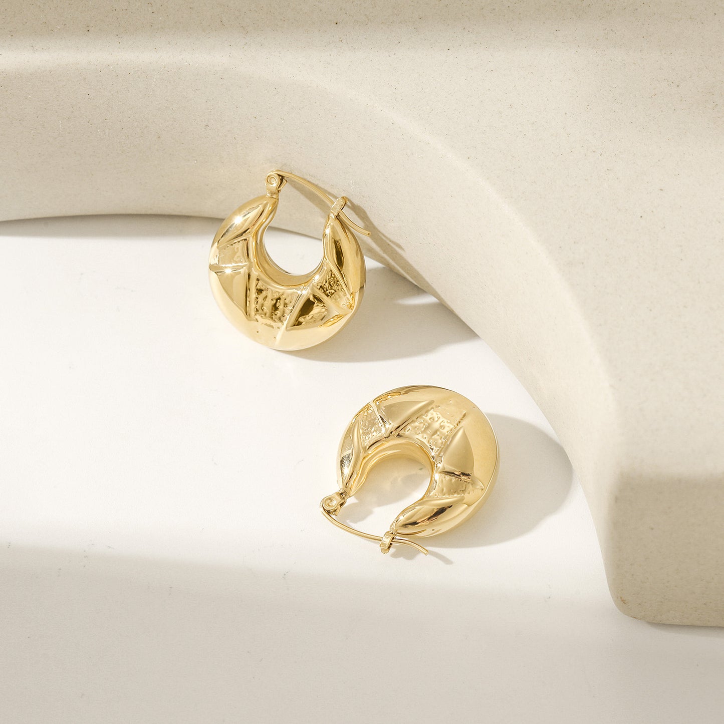 C-shaped creative earrings-SCE498STGC