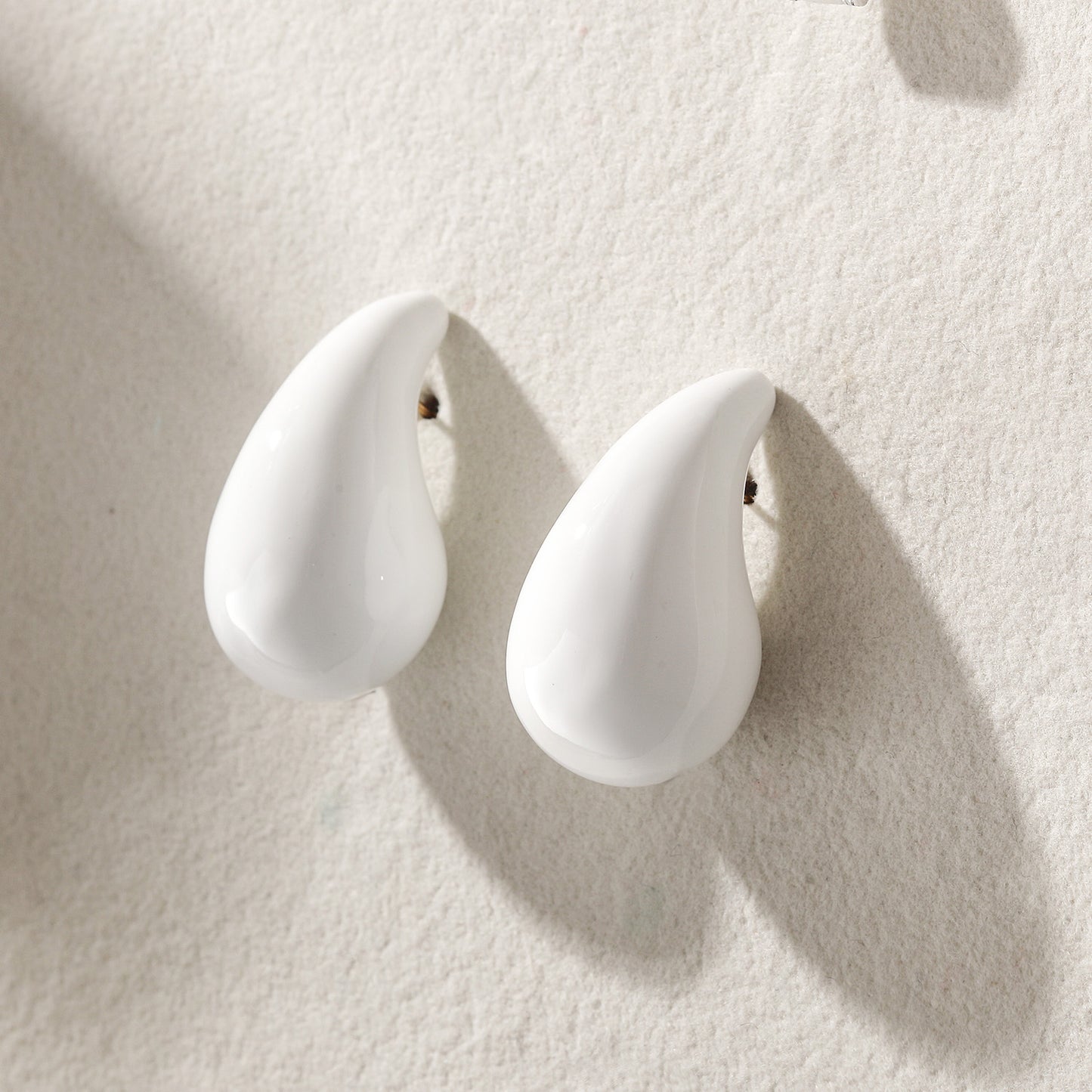 White Water Drop Earrings-SCE510STGCWT-M