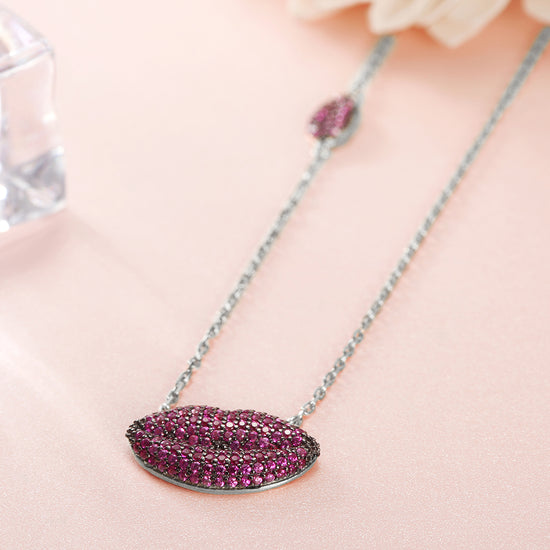 PInk Sexy Lip Necklace - SSN158WR
