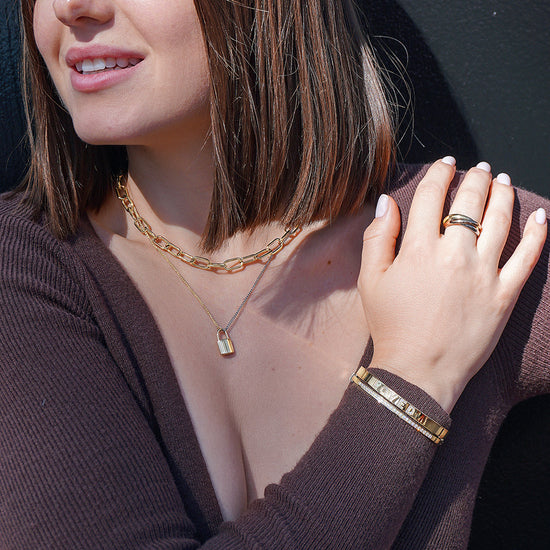 SKINNY STACKABLE BANGLE