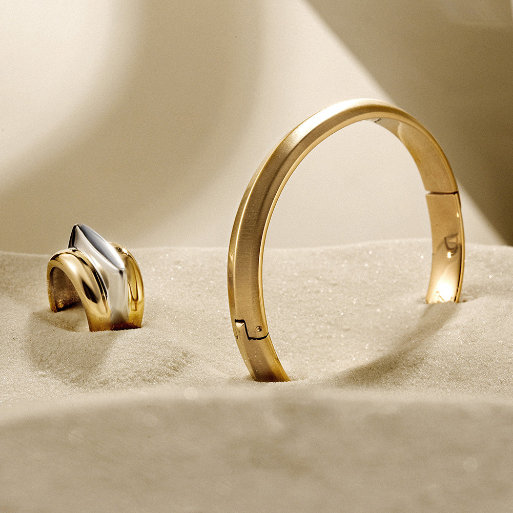 Two-Tone CURVE Ring