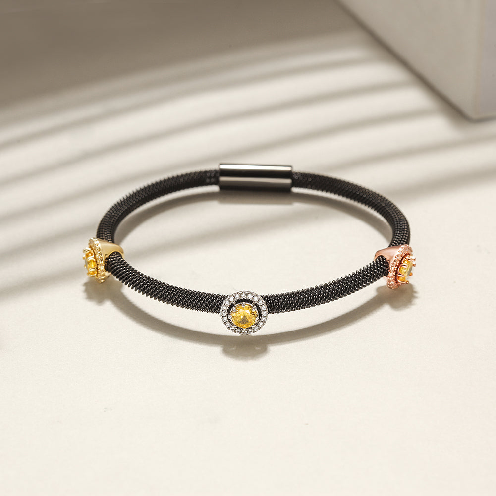 Pavé Round Station Bangle