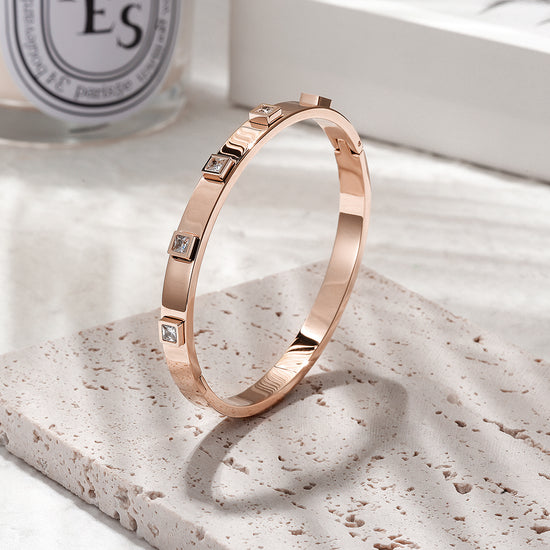 Metal Stone Hinged Bangle