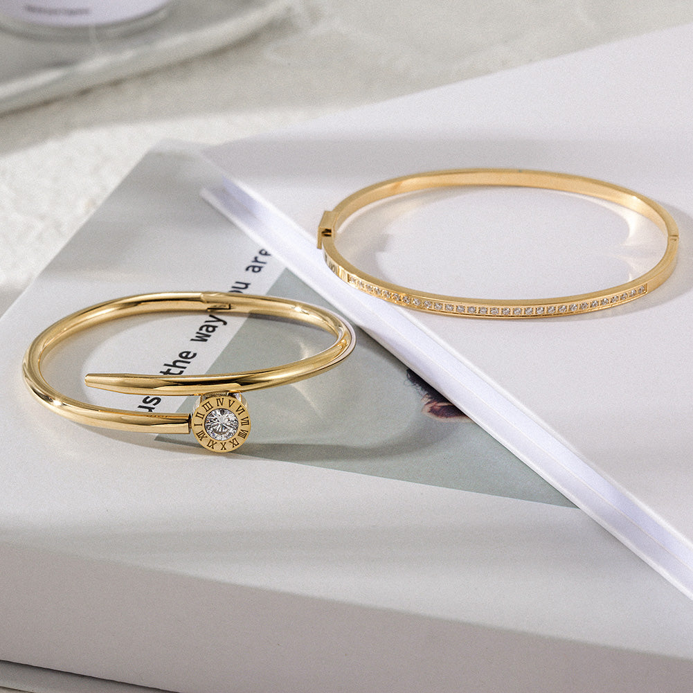 NAIL SKINNY PAVÉ BANGLE SET