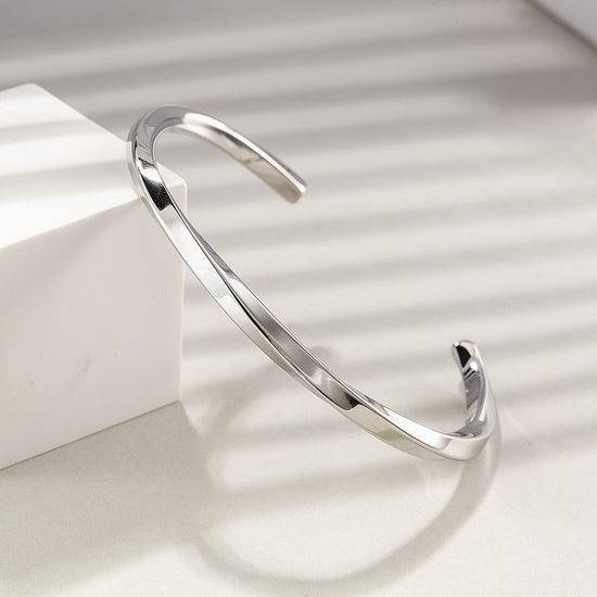 Black/Silver Twisted Line Open Cuff