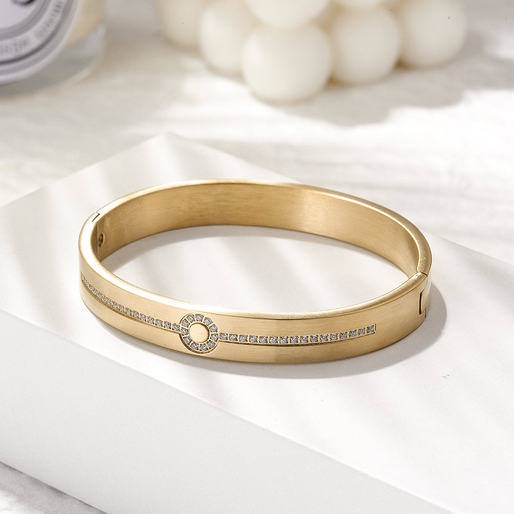 Load image into Gallery viewer, Engravable PAVÉ Hinge Bangle
