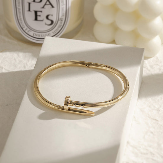 SCREW NAIL BANGLE