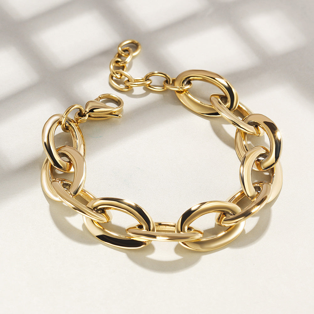 Small Oval Gold Link Bracelet