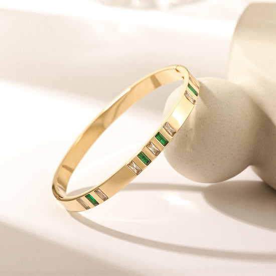 Load image into Gallery viewer, REFLECT Green Gem Stone Gold Bangle
