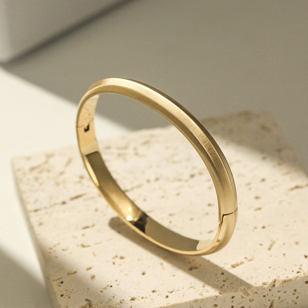 VINTAGE INSPIRED Men's Bangle