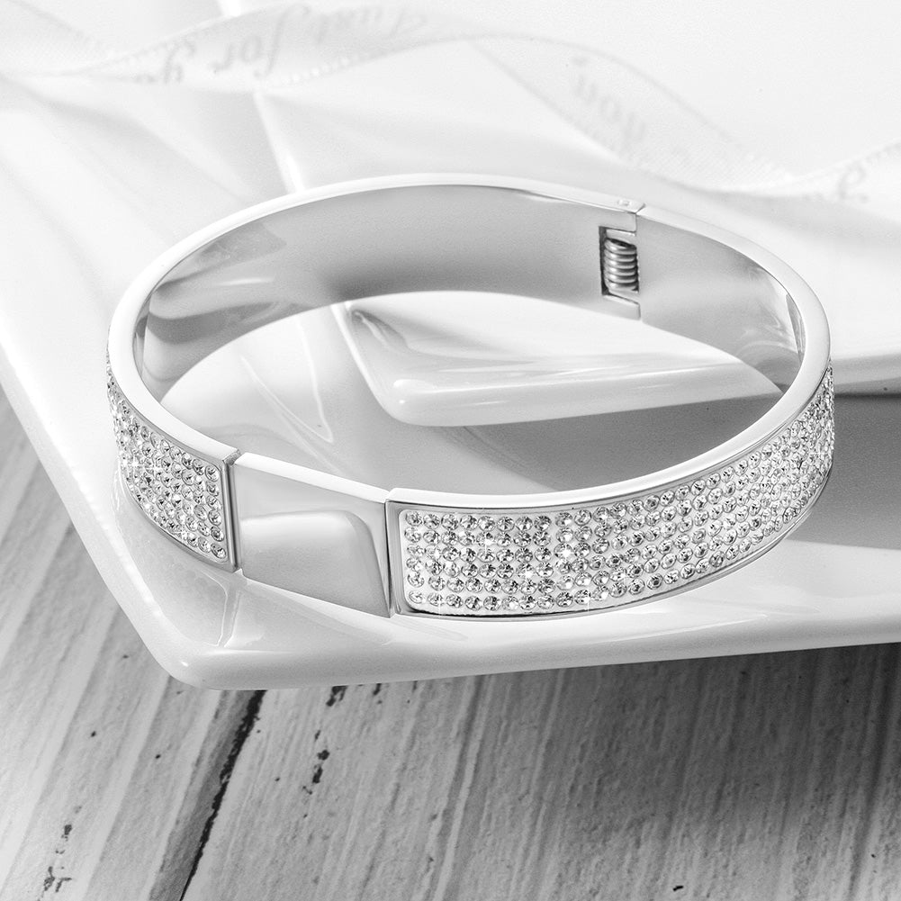 Load image into Gallery viewer, FLAWLESS PAVÉ BANGLE
