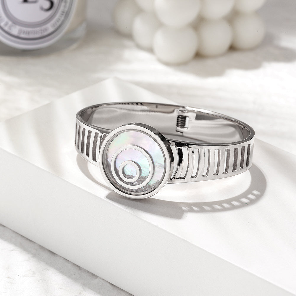 Load image into Gallery viewer, Floating CZ Circle Bangle
