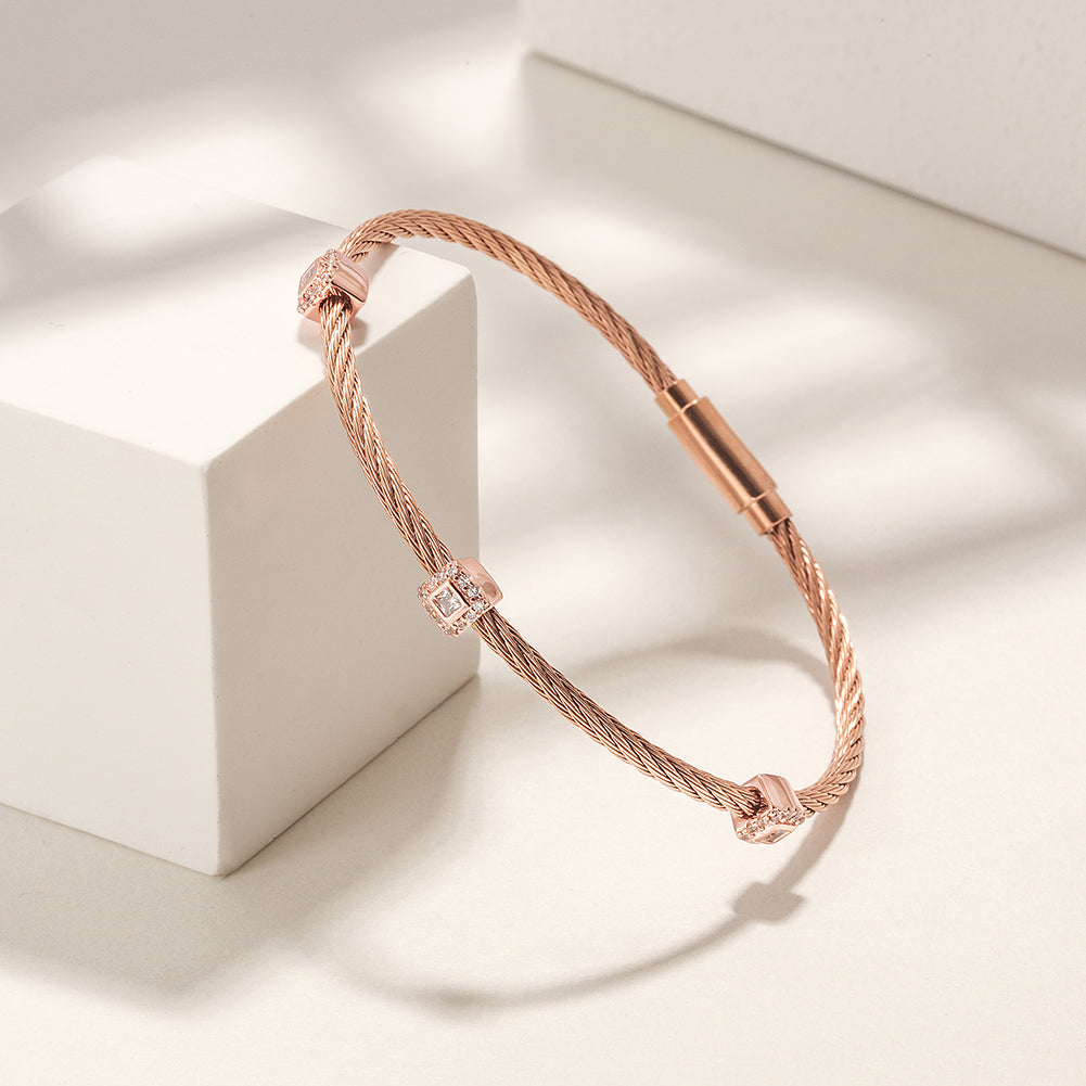 Square Pavé Station Cable Bracelet