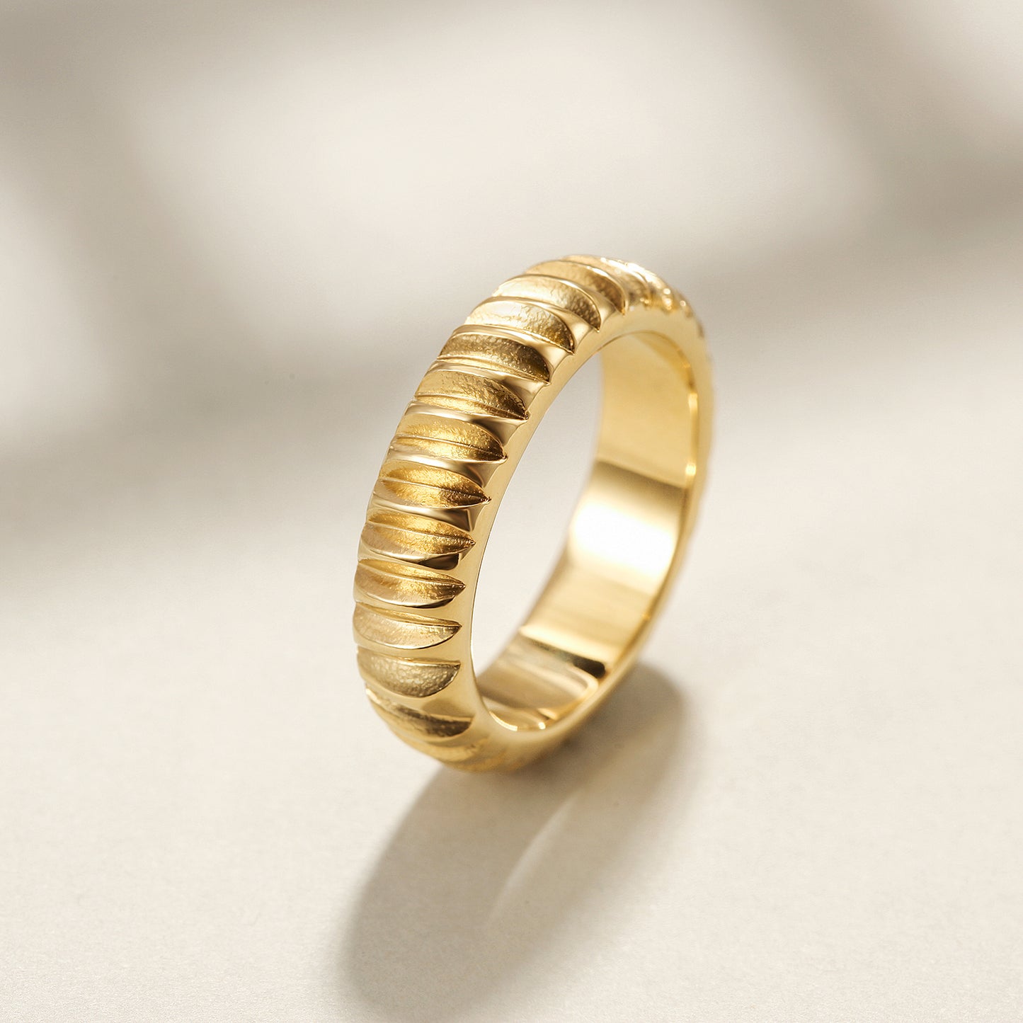 Modern Ribbed Ring