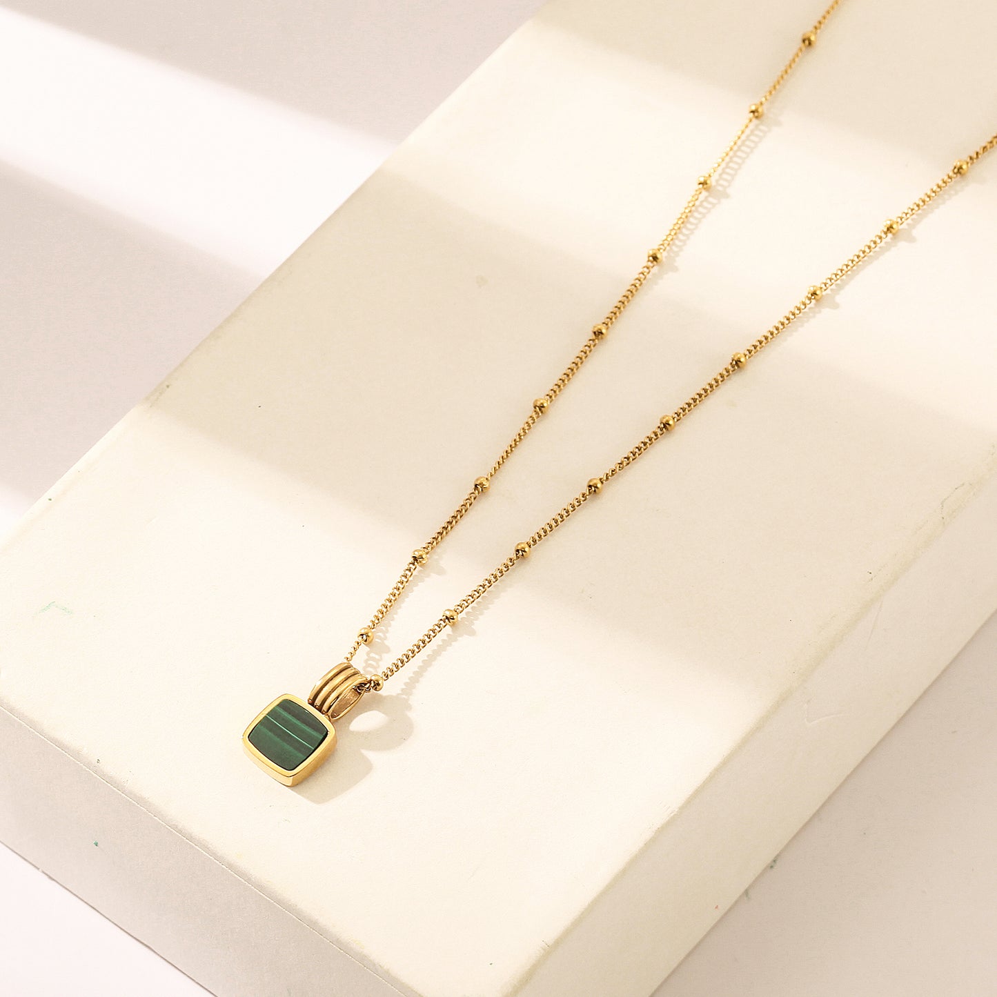 Load image into Gallery viewer, Lucy Williams Square Malachite Necklace
