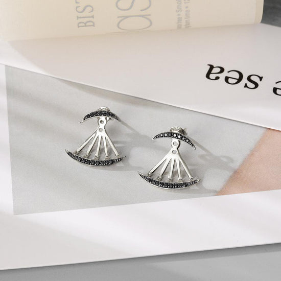 PAVÉ Eyelashes Earrings